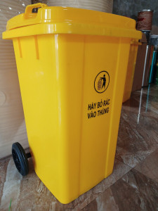 Thùng rác nhựa 100 lít thumb