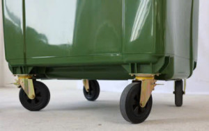 Thiết kế nắp được gia cố, bền và dễ mở nắp, thân thùng dạng vỏ sò , độ kín khí tốt, không có mùi lạ, Bánh xe sử dụng vật liệu cao su thiên nhiên chất lượng cao để làm bánh xe bên ngoài, Vật liệu mới được xử lý và làm dày, chắc chắn và chống mài mòn. thumb