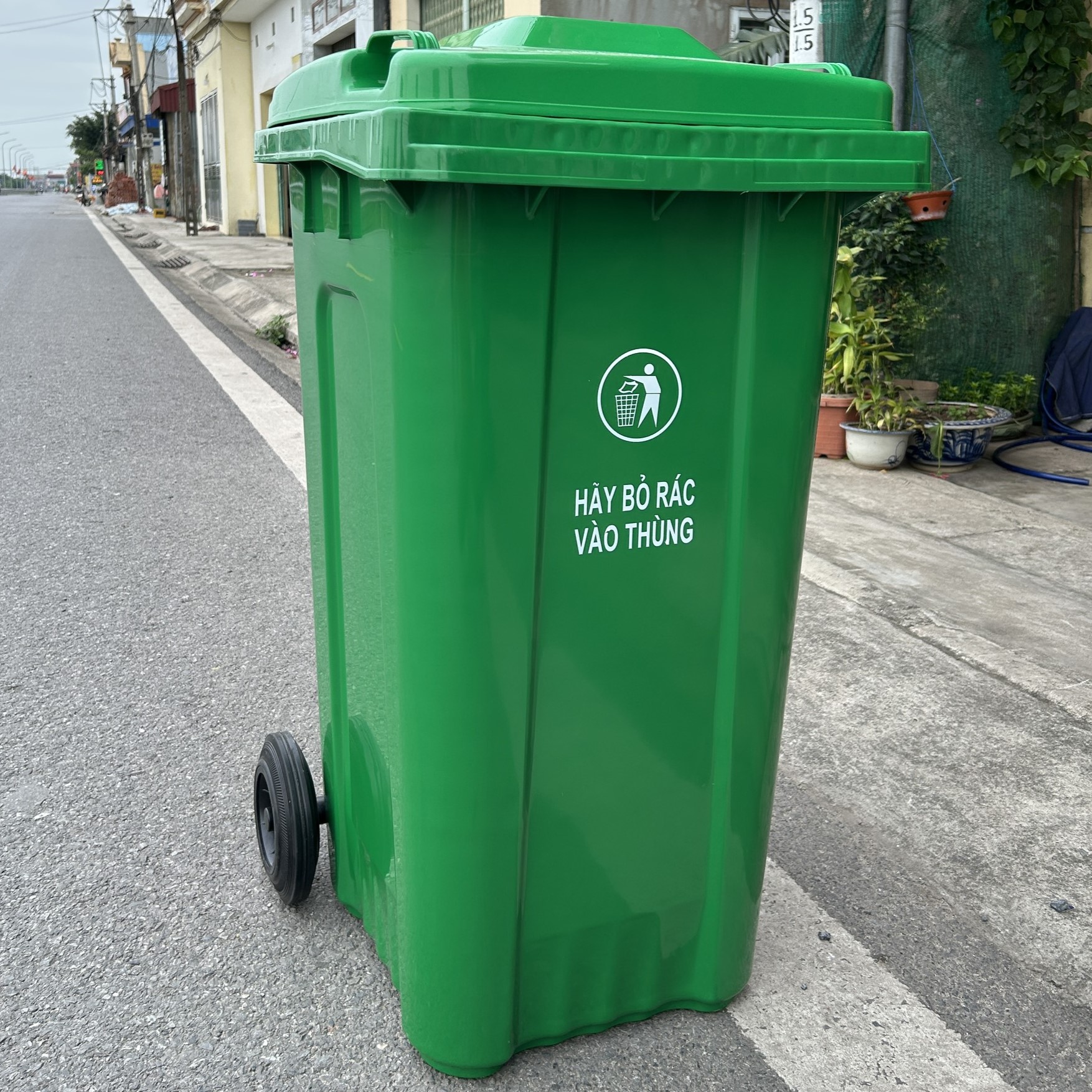 Thùng rác nhựa 160L