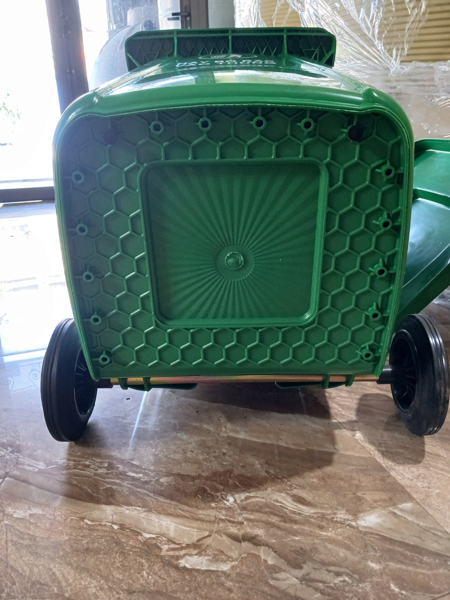 Thùng rác nhựa HDPE 240 lít