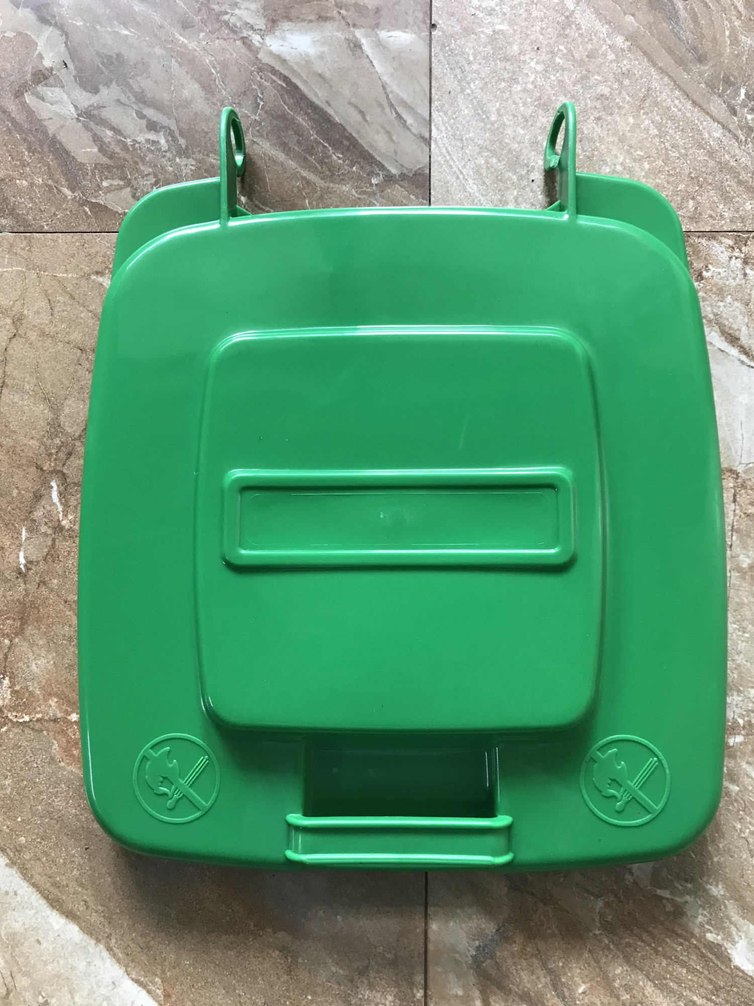 Thùng rác nhựa 30 lít 